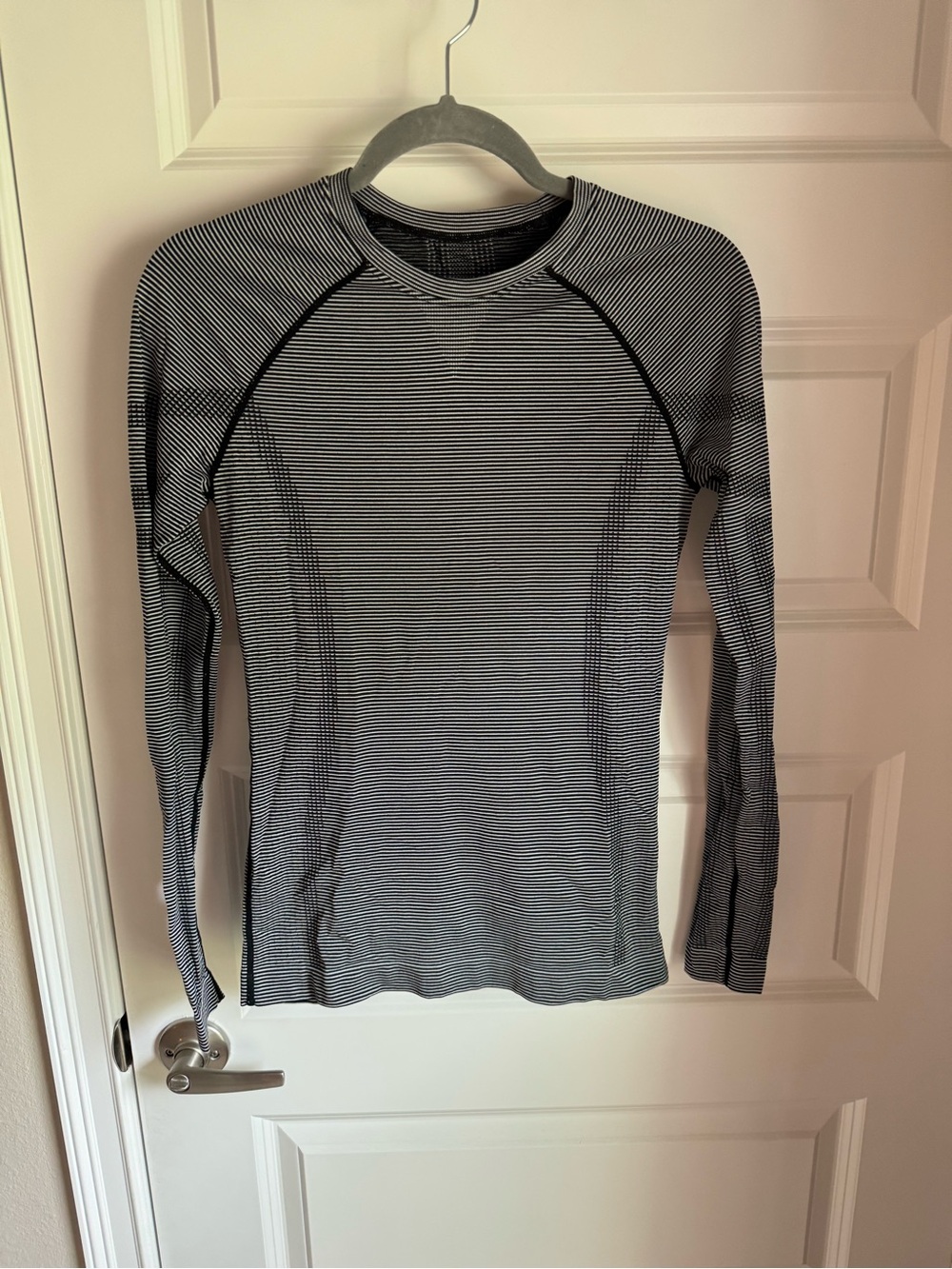 Figs Women’s Long-Sleeve Top